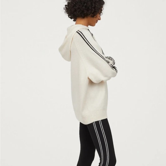 PRINGLE OF SCOTLAND x H&M HOODED SWEATER - Picture 3 of 9